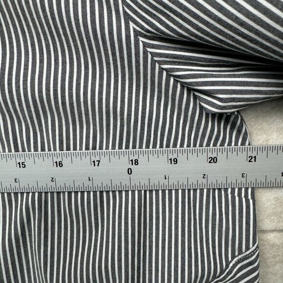 J Jill Striped Tie-Front Top Black White 3/4 Sleeve Women’s M - Picture 9 of 10